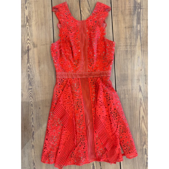 BCBGMAXAZRIA Ondina Red Orange Lace Scalloped Fit Flare Cocktail Dress Size‎ 0 - Picture 2 of 6